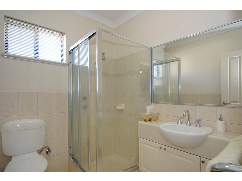 4/57 Latrobe Street, Yokine WA 6060