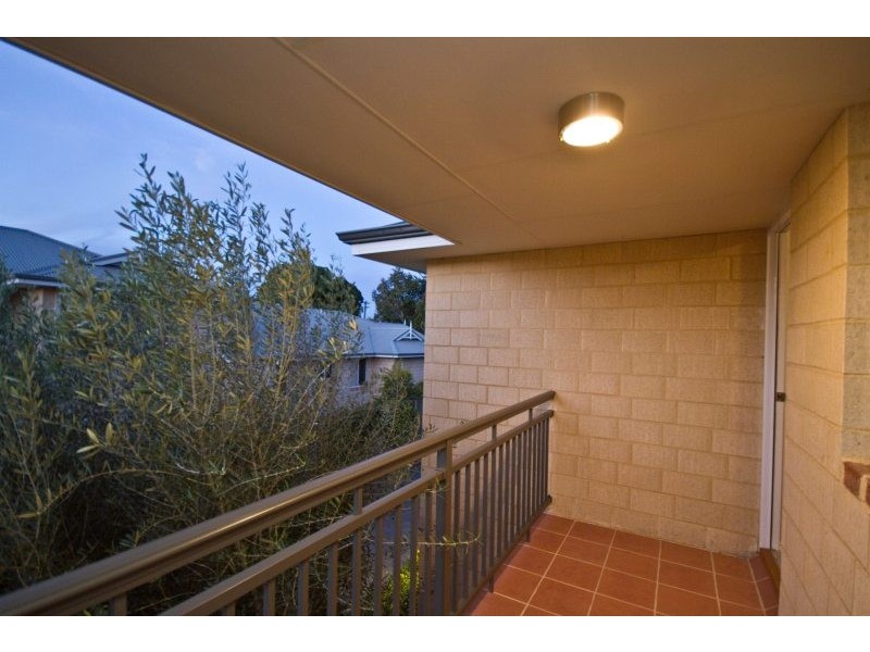 7B Decima Street, Innaloo WA 6018