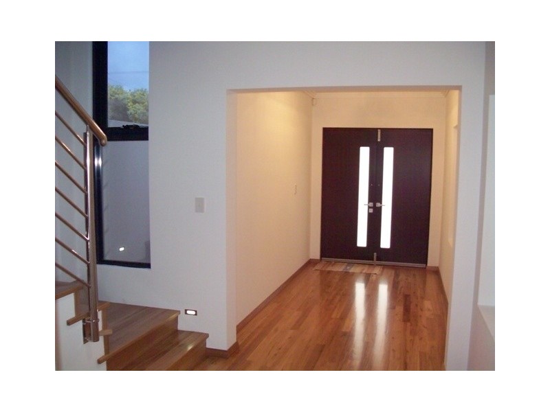 10 Byron St, Leederville WA 6007