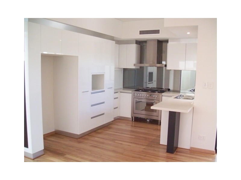 10 Byron St, Leederville WA 6007