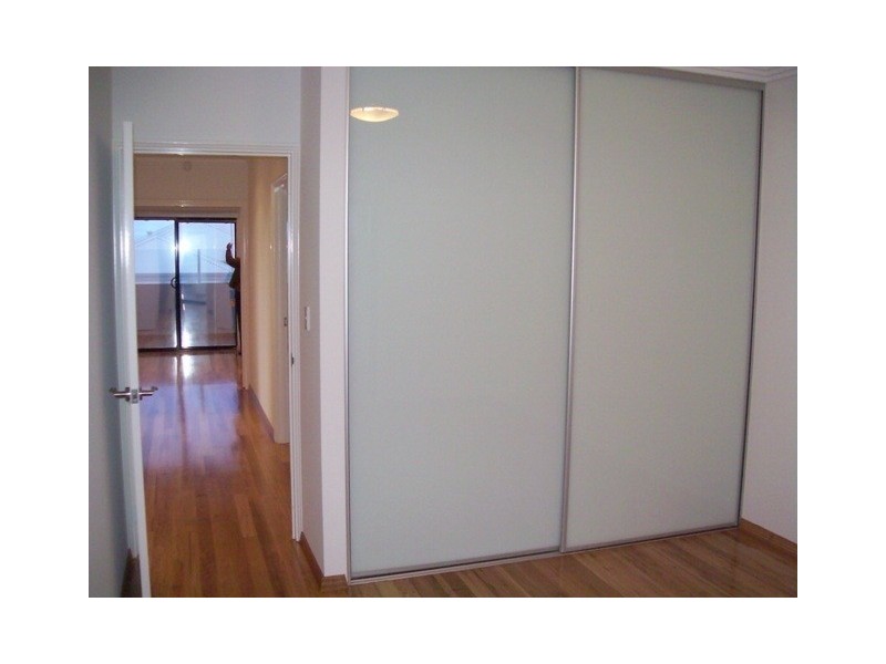 10 Byron St, Leederville WA 6007