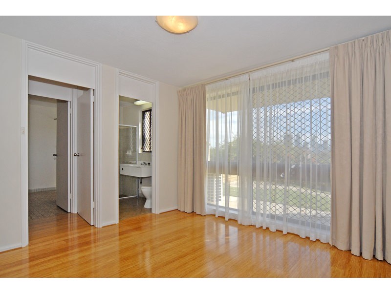 4/172 Mill Point Road, South Perth WA 6151