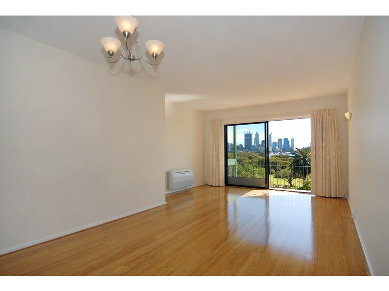 4/172 Mill Point Road, South Perth WA 6151