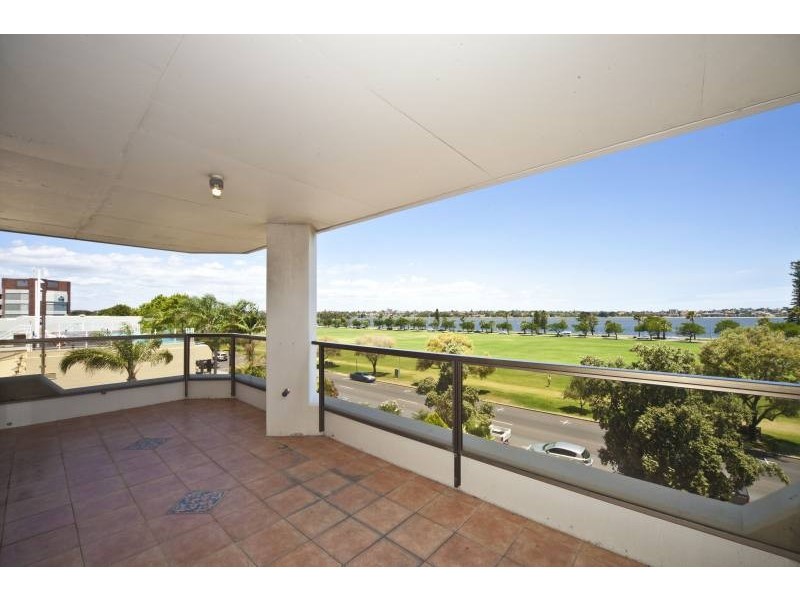 23/60 Terrace Road, East Perth WA 6004
