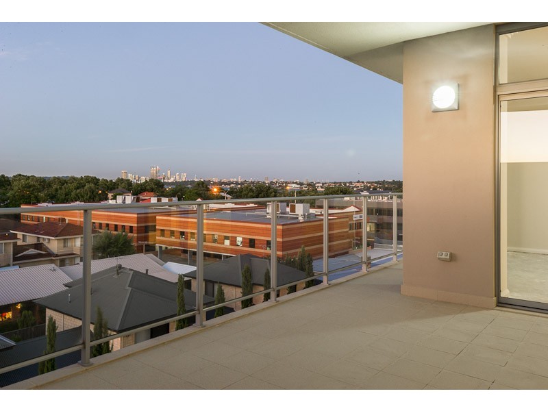 19/880 – 882 Canning Highway, Applecross WA 6153