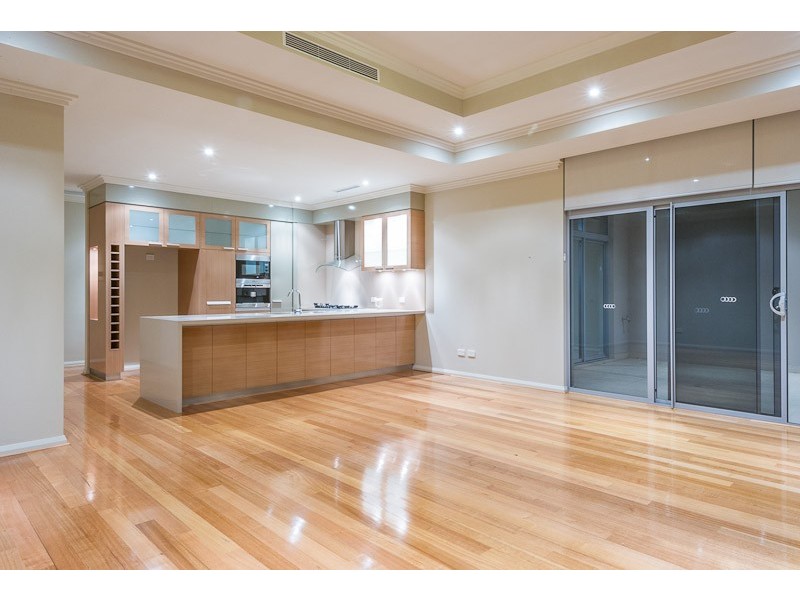 19/880 – 882 Canning Highway, Applecross WA 6153