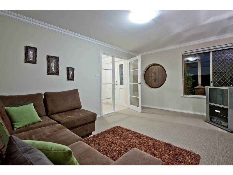 4/51 Moulden Avenue, Yokine WA 6060