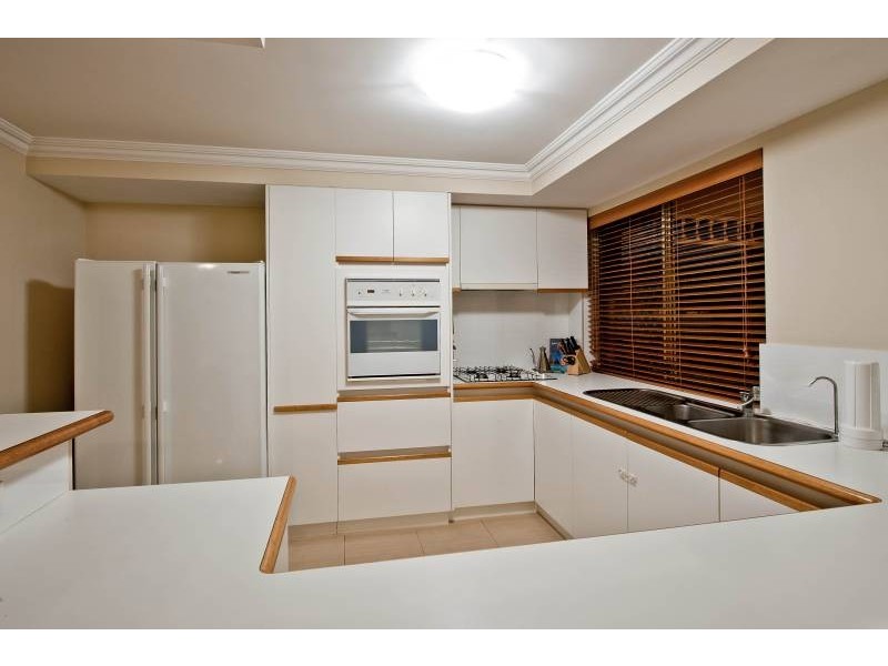 4/51 Moulden Avenue, Yokine WA 6060