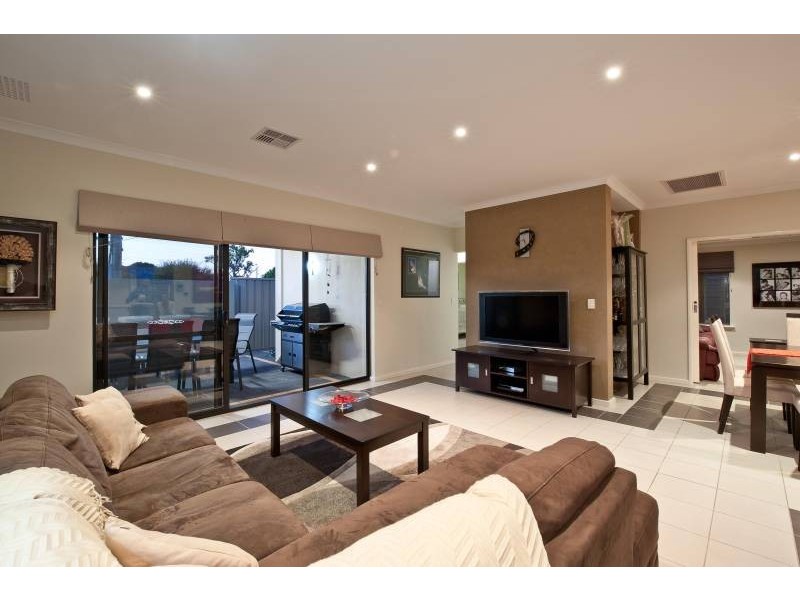 C/175 Moulden Avenue, Yokine WA 6060