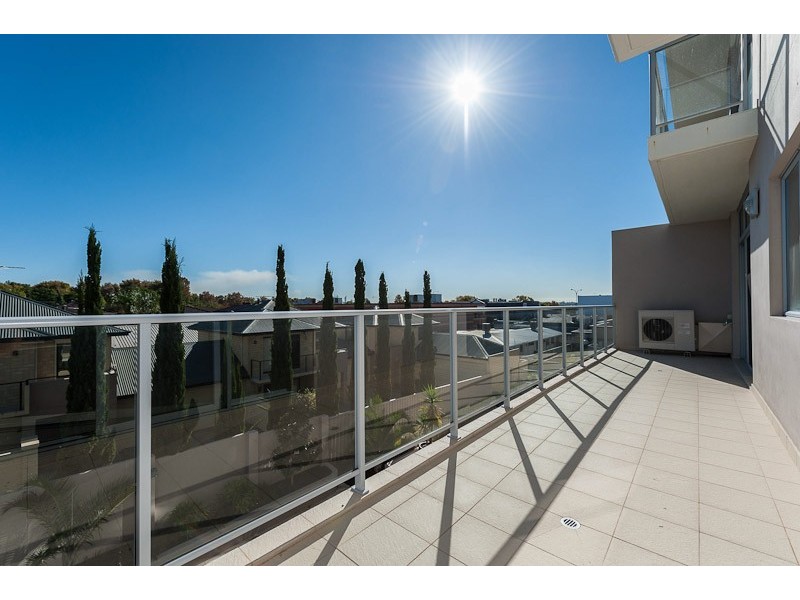 12/880 – 882 Canning Highway, Applecross WA 6153