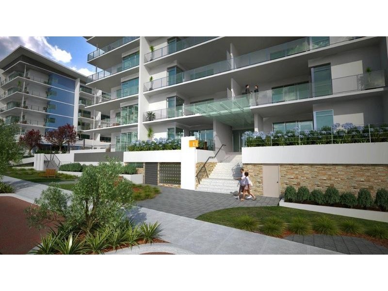 25 Malata Crescent, Success WA 6164