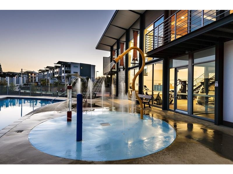 25 Malata Crescent, Success WA 6164