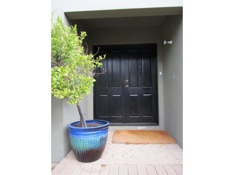 2/59 Davies Road, Claremont WA 6010