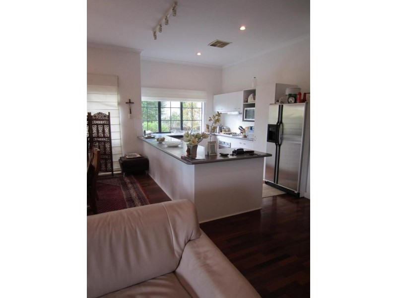2/59 Davies Road, Claremont WA 6010