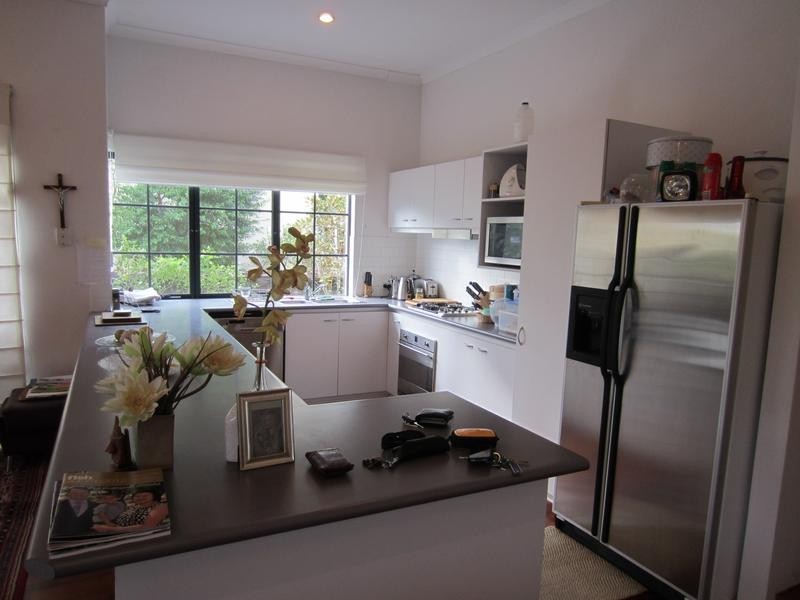 2/59 Davies Road, Claremont WA 6010