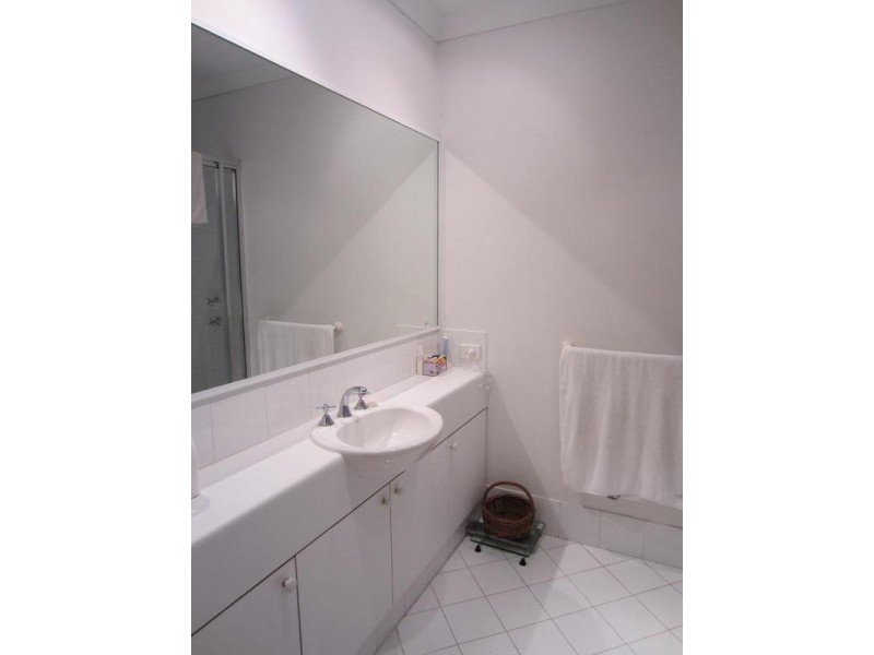 2/59 Davies Road, Claremont WA 6010