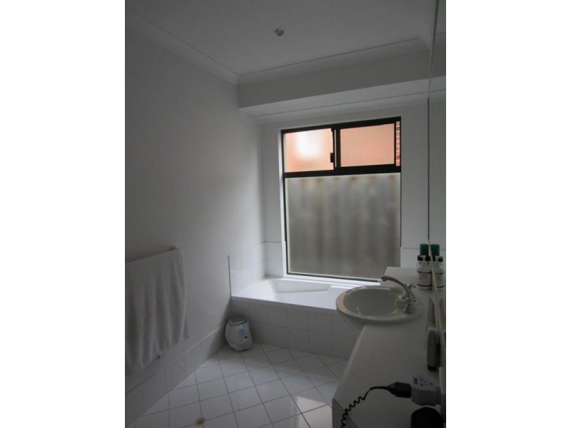 2/59 Davies Road, Claremont WA 6010