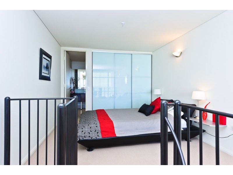 63/151 Adelaide Terrace, East Perth WA 6004