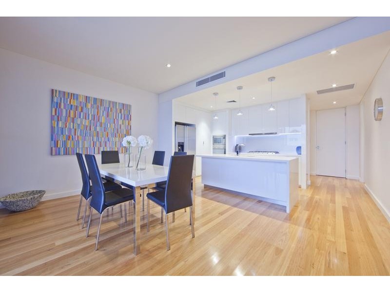 1/30 South Beach Promenade, North Coogee WA 6163