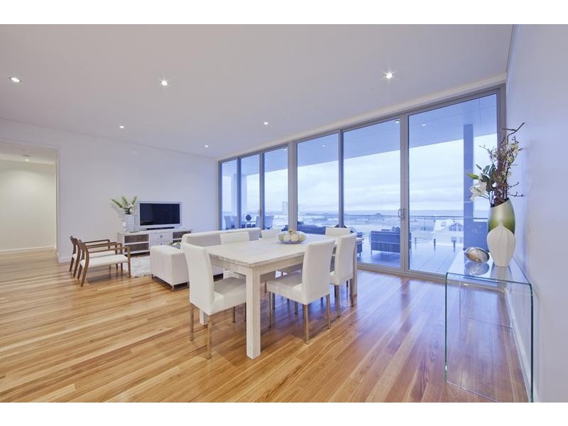 15/30 Southbeach Promenade, North Coogee WA 6163
