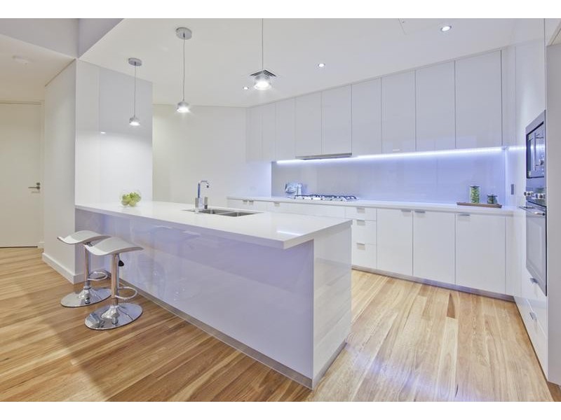 15/30 Southbeach Promenade, North Coogee WA 6163