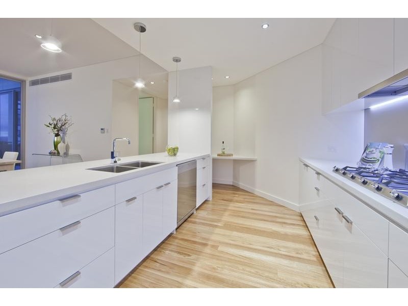 15/30 Southbeach Promenade, North Coogee WA 6163