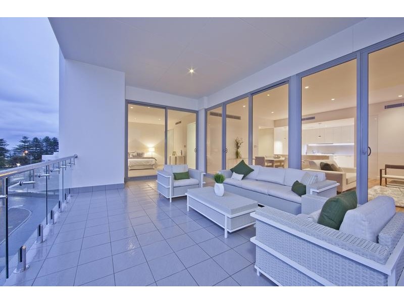 15/30 Southbeach Promenade, North Coogee WA 6163