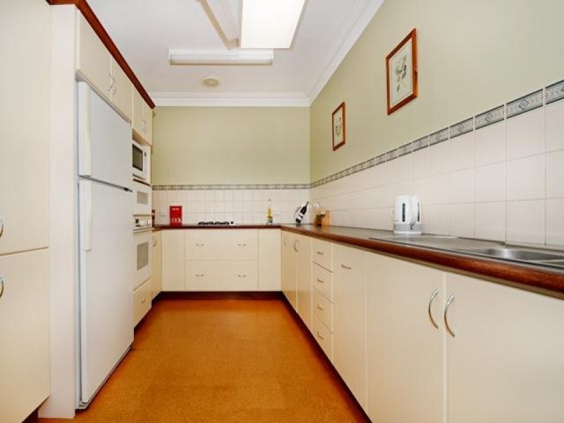 14 Cherry Road, Woodlands WA 6018