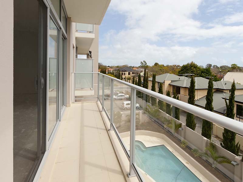 17/880-882 Canning Highway, Applecross WA 6153