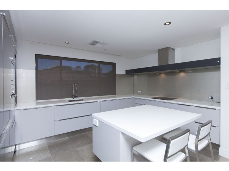 32 Hilda Street, Shenton Park WA 6008