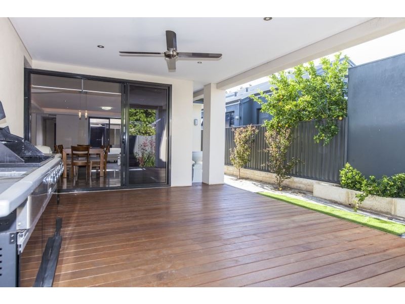 32 Hilda Street, Shenton Park WA 6008