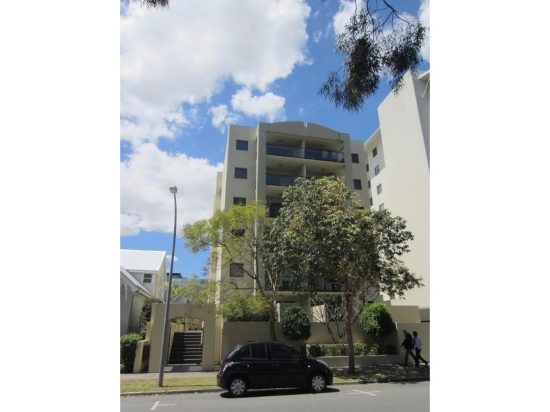 18/2 Outram Street, West Perth WA 6005