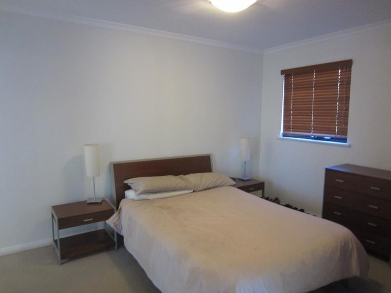 18/2 Outram Street, West Perth WA 6005