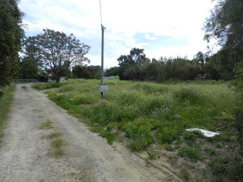 5 Westfield Street, Maddington WA 6109