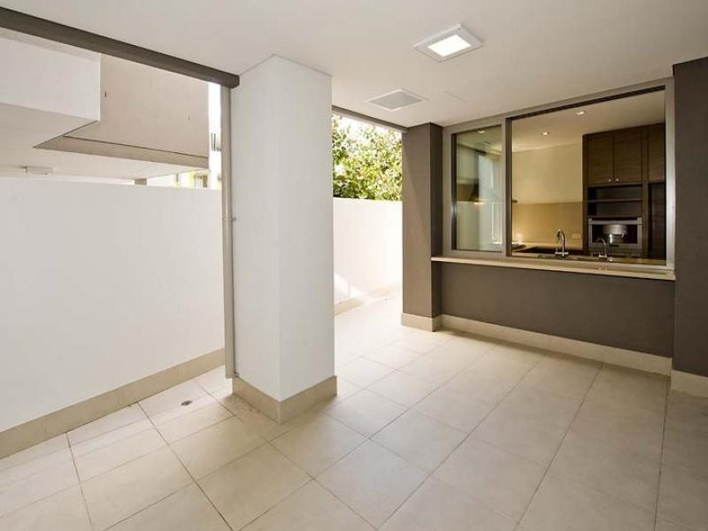 106/40 St Quentins Aveune, Claremont WA 6010