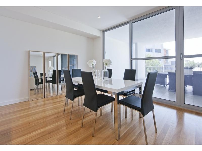 3/30 South Beach Promenade, North Coogee WA 6163