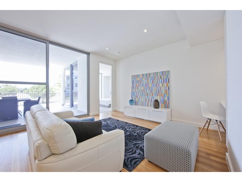 9/30 South Beach Promenade, North Coogee WA 6163