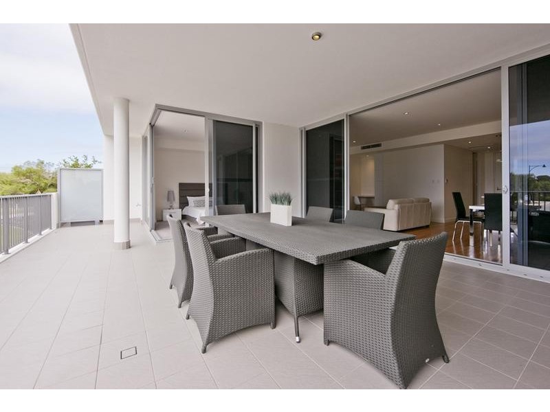 9/30 South Beach Promenade, North Coogee WA 6163