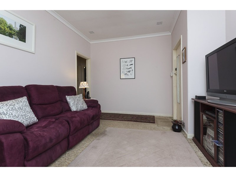 7 Quin Place, Innaloo WA 6018