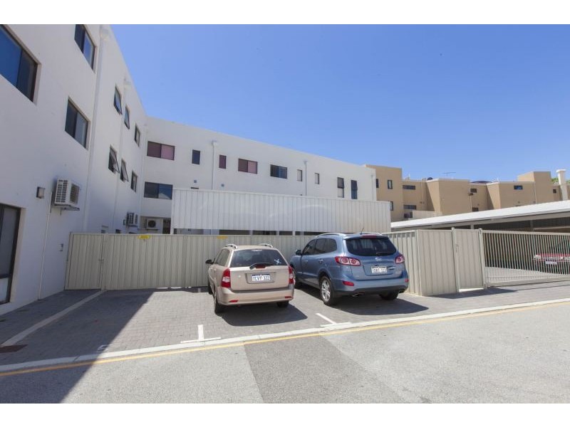 7/37 Piccadilly Circle, Joondalup WA 6027