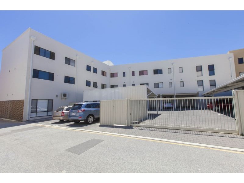 7/37 Piccadilly Circle, Joondalup WA 6027
