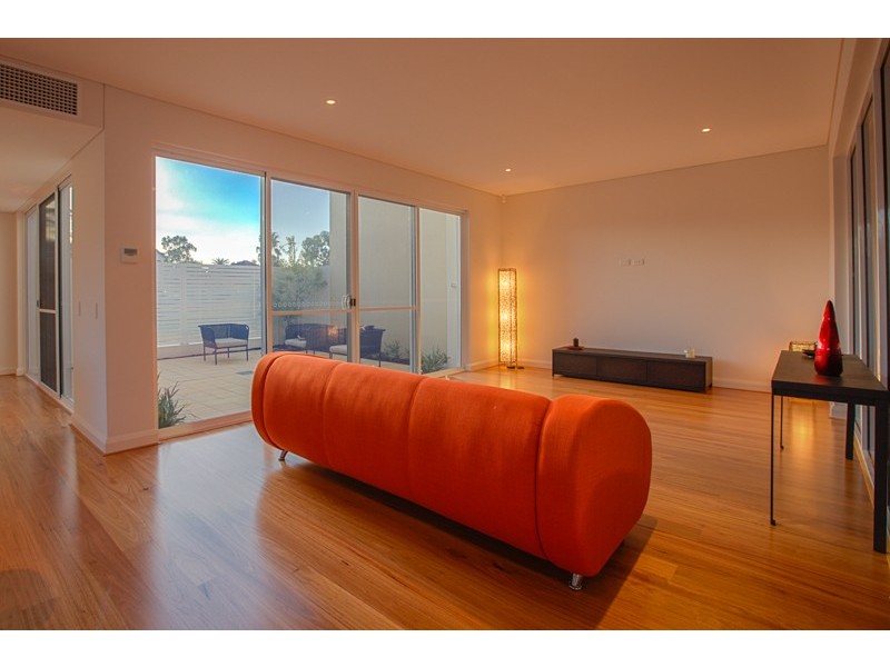 13/12 Sonnet Close, Woodlands WA 6018