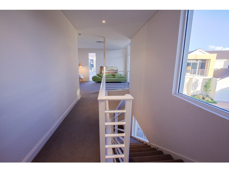 13/12 Sonnet Close, Woodlands WA 6018