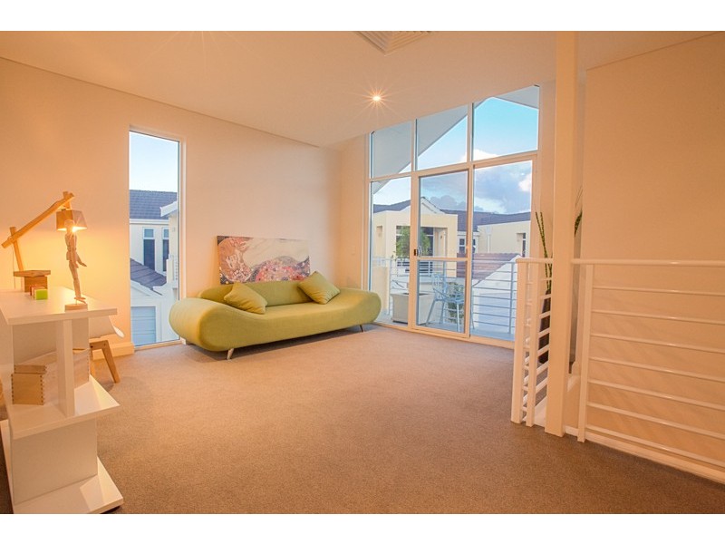 13/12 Sonnet Close, Woodlands WA 6018