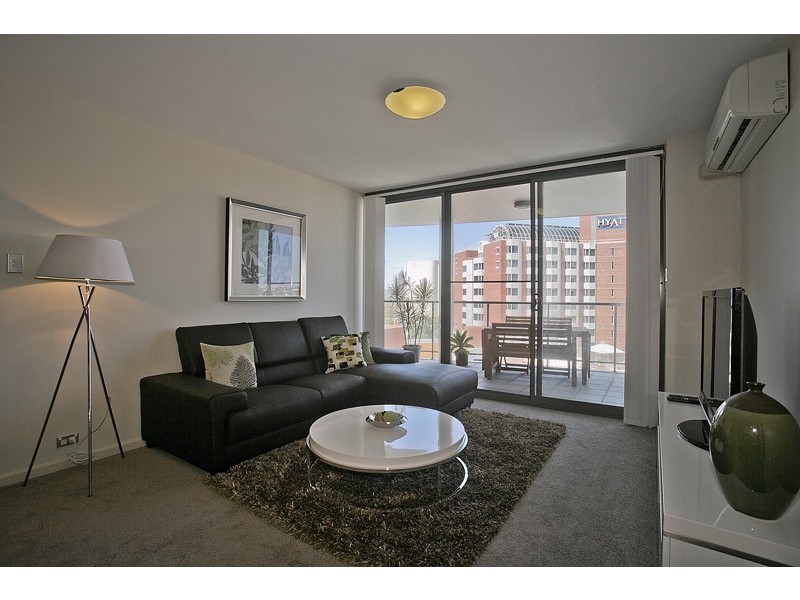 96/131 Adelaide Terrace, East Perth WA 6004