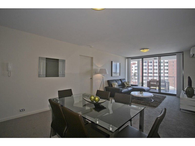 96/131 Adelaide Terrace, East Perth WA 6004