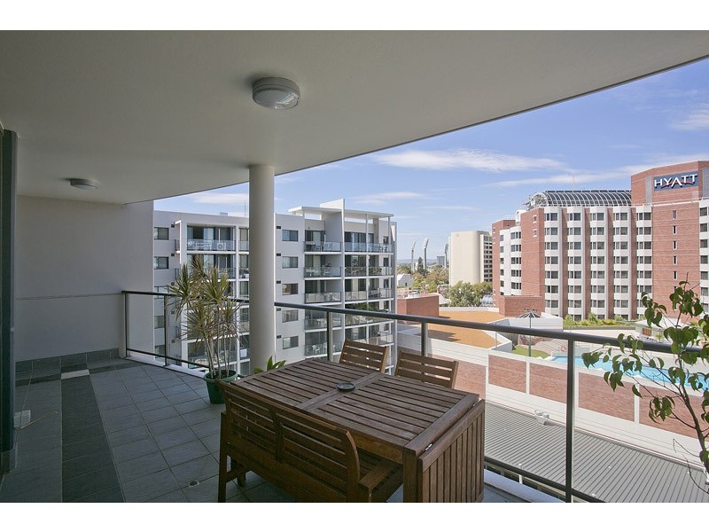 96/131 Adelaide Terrace, East Perth WA 6004