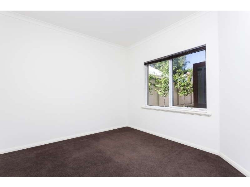 2/69 Quarry Street, Fremantle WA 6160