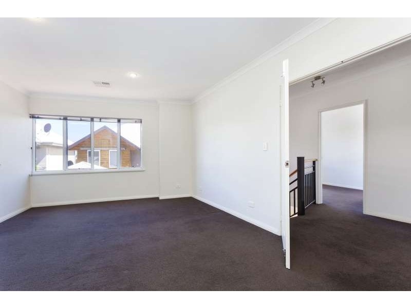 2/69 Quarry Street, Fremantle WA 6160
