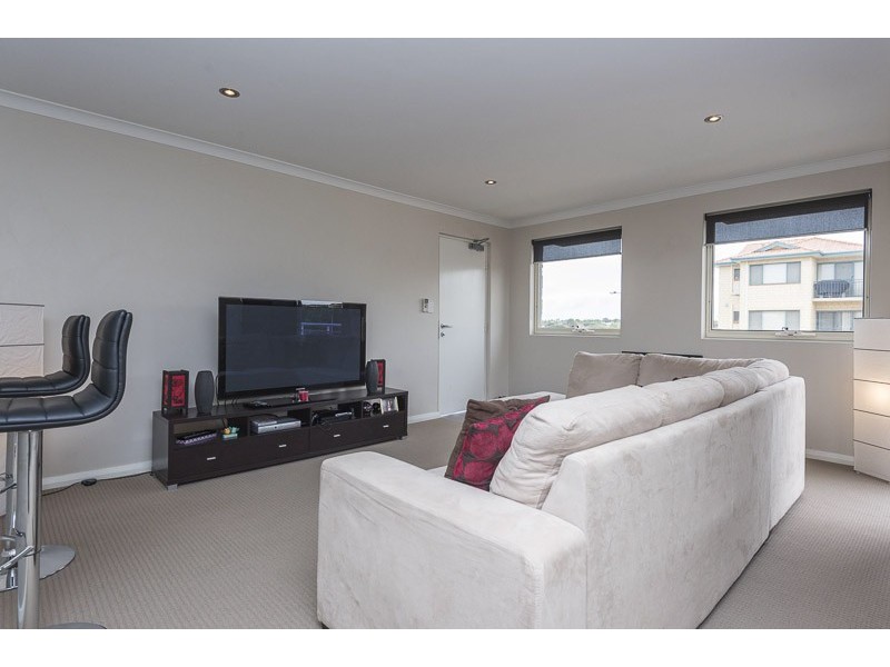 3/36 Currambine Boulevard, Currambine WA 6028